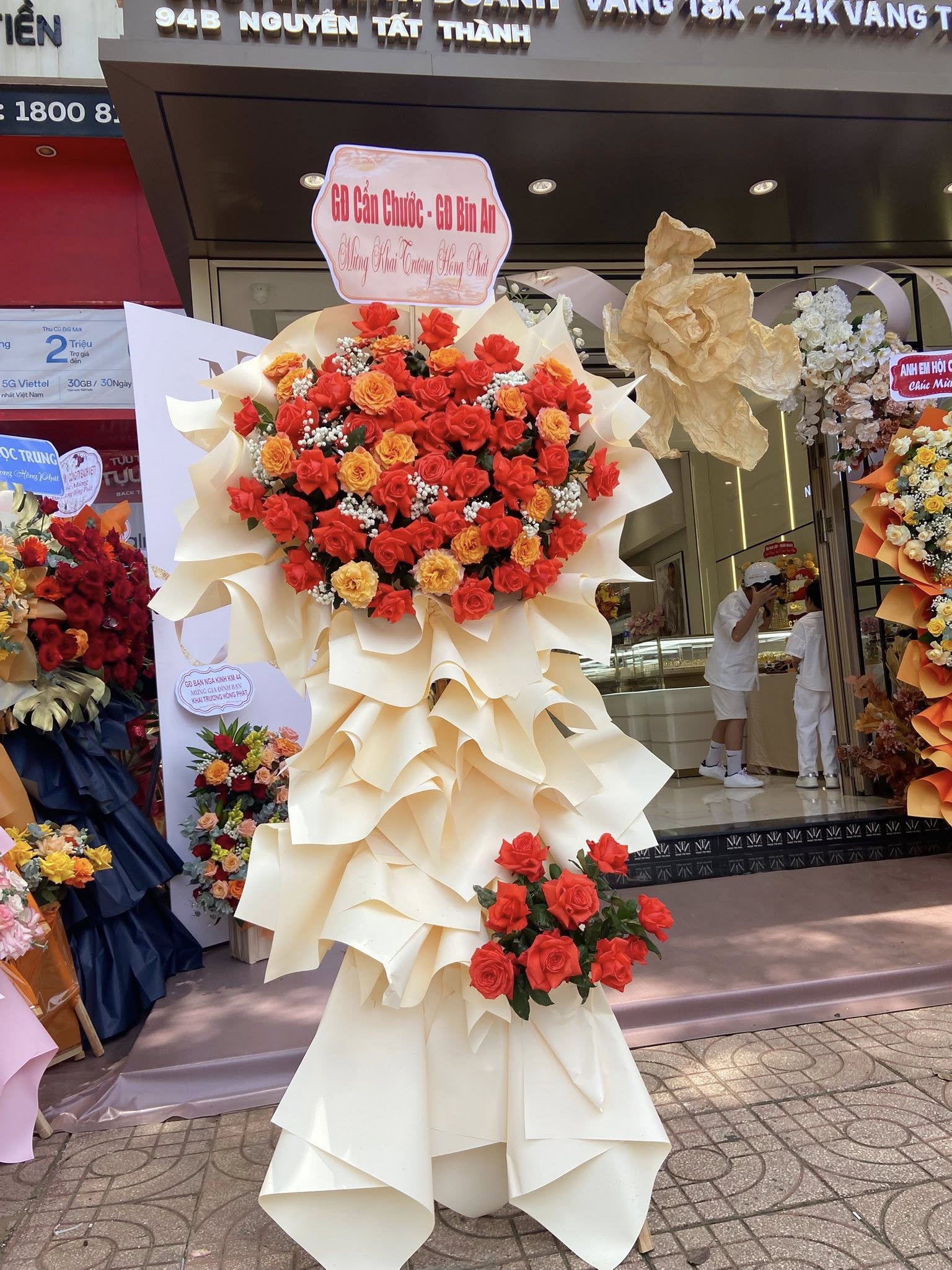 Hoa khai trương đẹp tại eakar