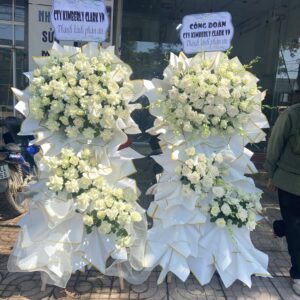 Đặt Hoa Chia Buồn Đẹp Tại EaKar